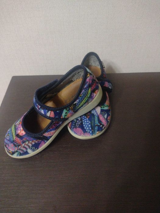 Дитячі тапки inblu  27 розмір