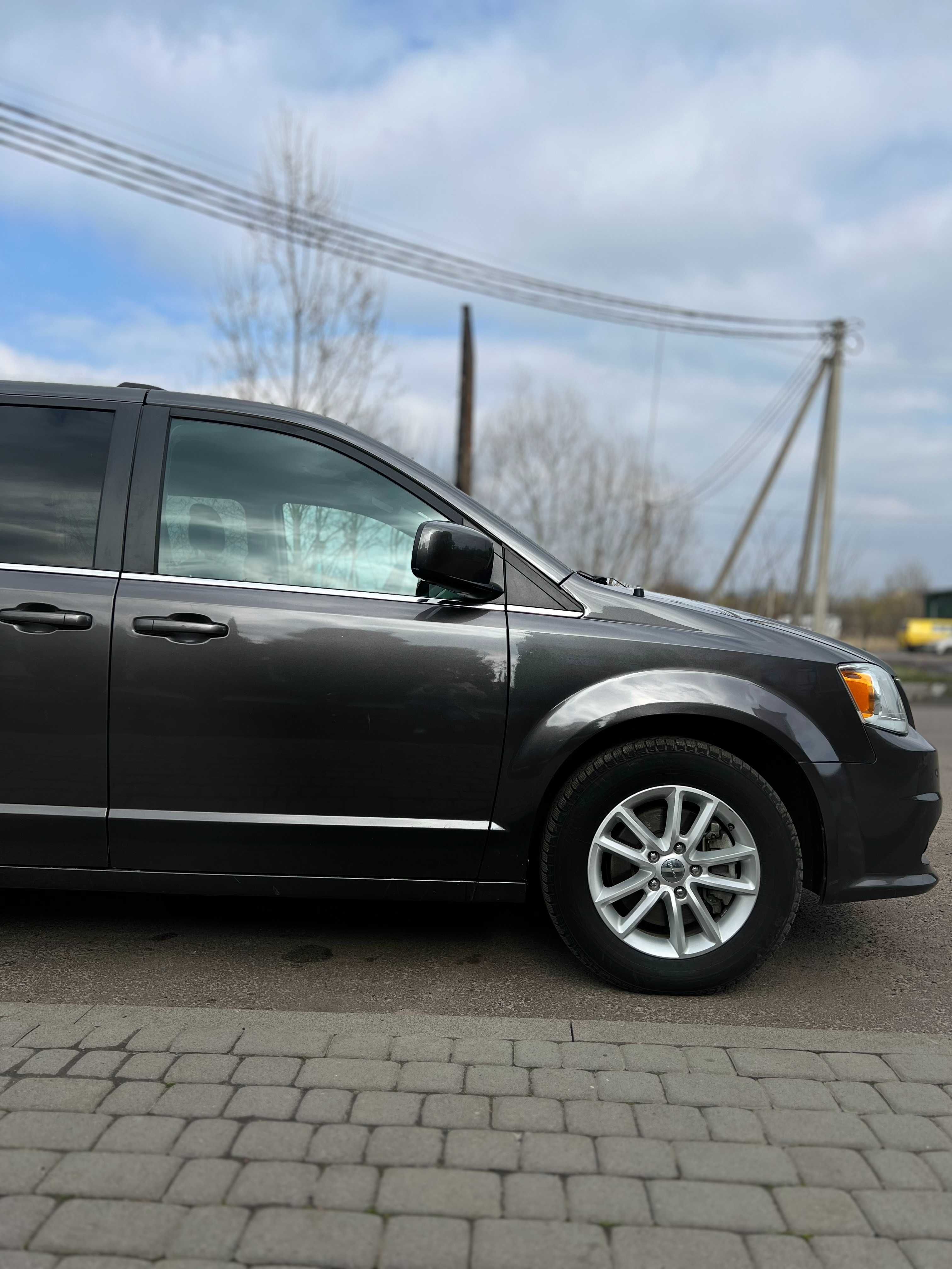 Dodge Grand Caravan 2018