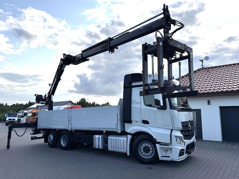 Mercedes-Benz Actros 2548 6x2 z HDS ATLAS 210.2, oś skrętna + przyczepa Schwarzmuller  Mercedes-Benz Actros 2548 6x2 z HDS Atlas 210.2 + przyczepa Schwazmull