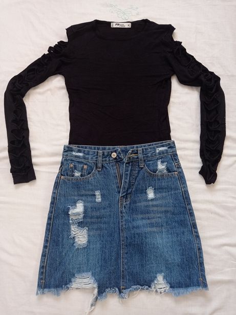 Jeansowa spódnica i sweterek z przecięciami