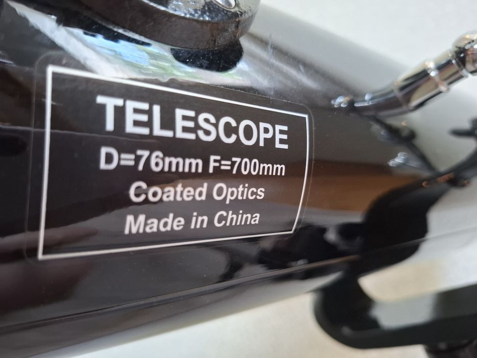 Астрономічний телескоп зі штативом ARSENAL D76 F700