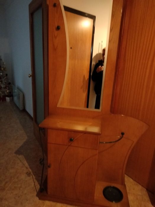 Móvel de entada como novo