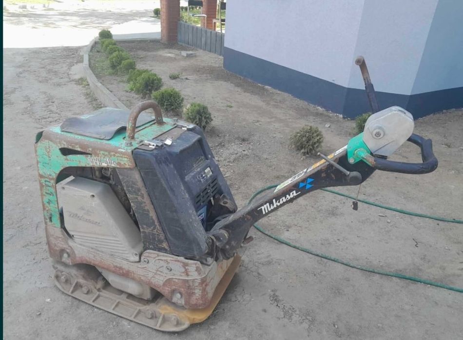 Zagęszczarka rewersyjna MIKASA MVH 408 DSZ DIESEL