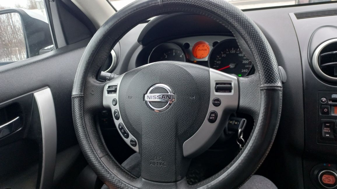 Nissan  Qashqai 2007