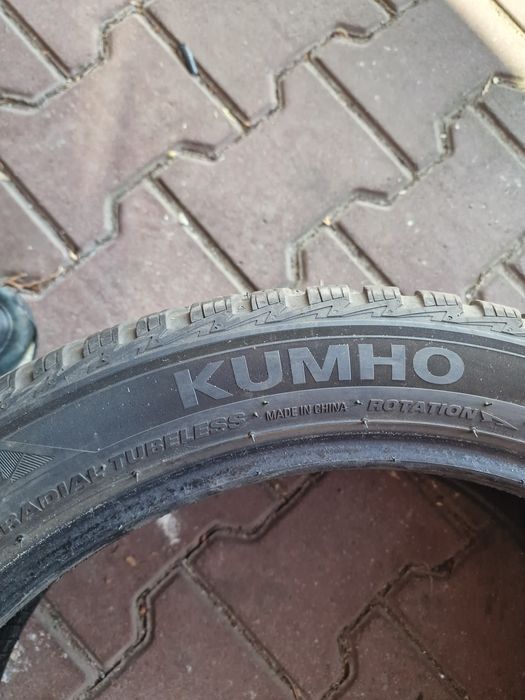 2szt Całoroczne kumho SOLUS 4S. 2022r mało uzywane