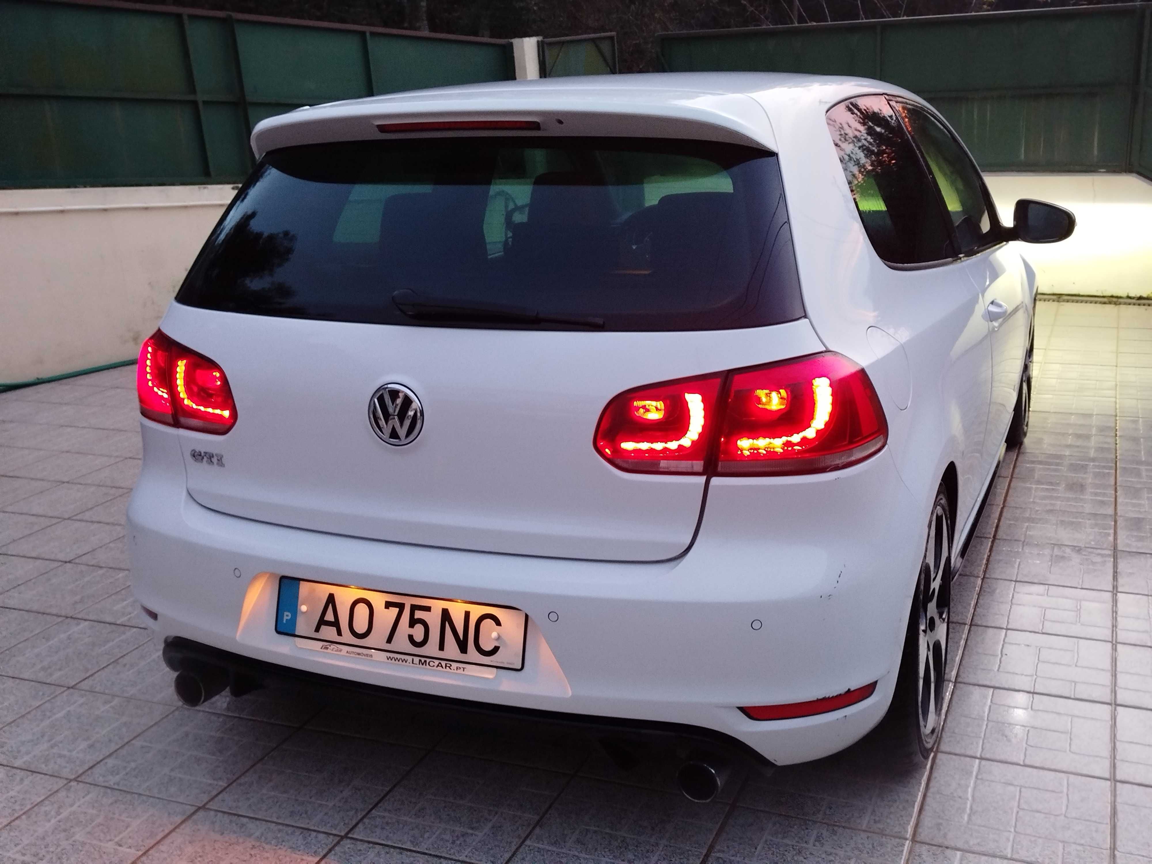 VW Golf 6 GTI 211cv