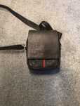 Saszetka na ramię Gucci.       OLD money