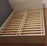 Cama de casal com colchão entrego