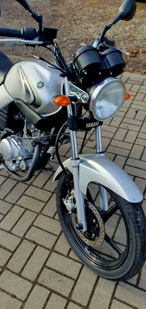 YBR 125 kat.B na wtrysku stan bdb (cbf 125 cb 125 )