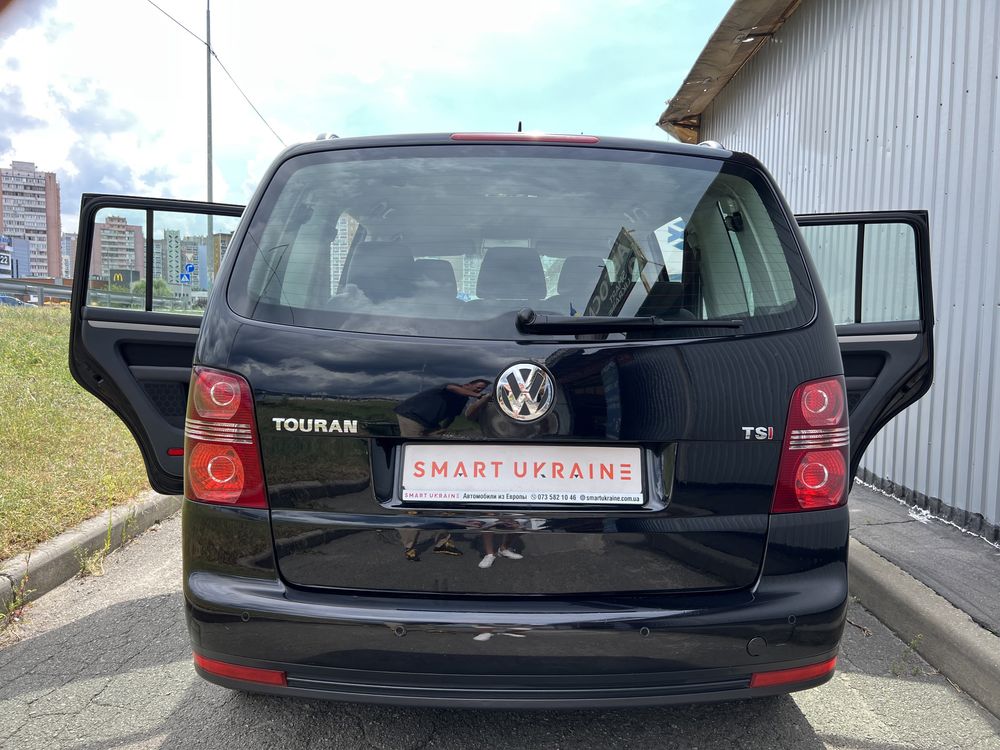 Volkswagen TOURAN 1.4 tsi з Швейцарії