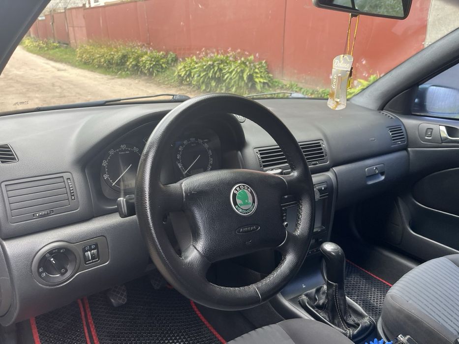 Продам Шкоду тур 1.8т можливий обмін з доплатою