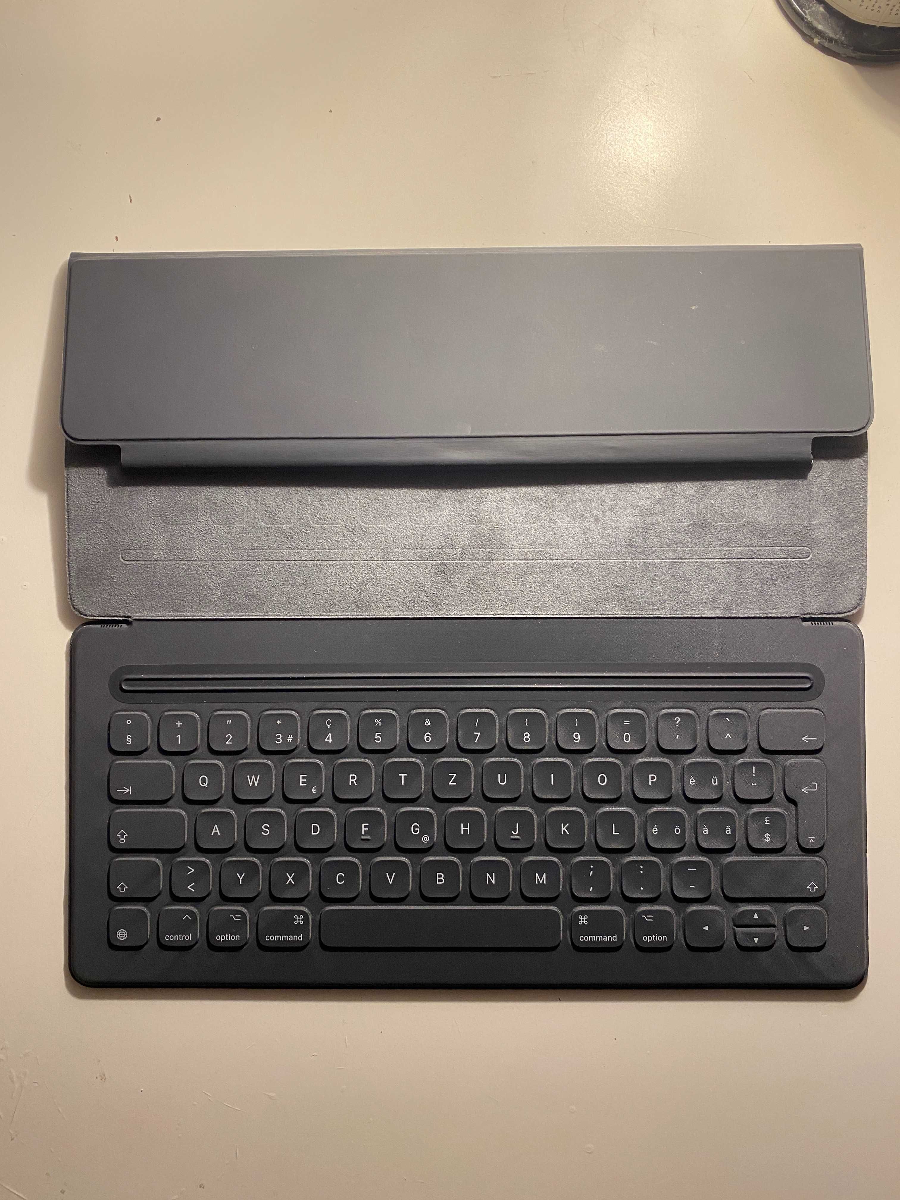 Apple Etui Smart Keyboard do iPada Pro 12,9 cali (1. i 2. gen)