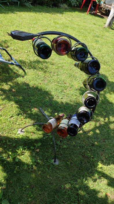 Стойка кованая  для вина