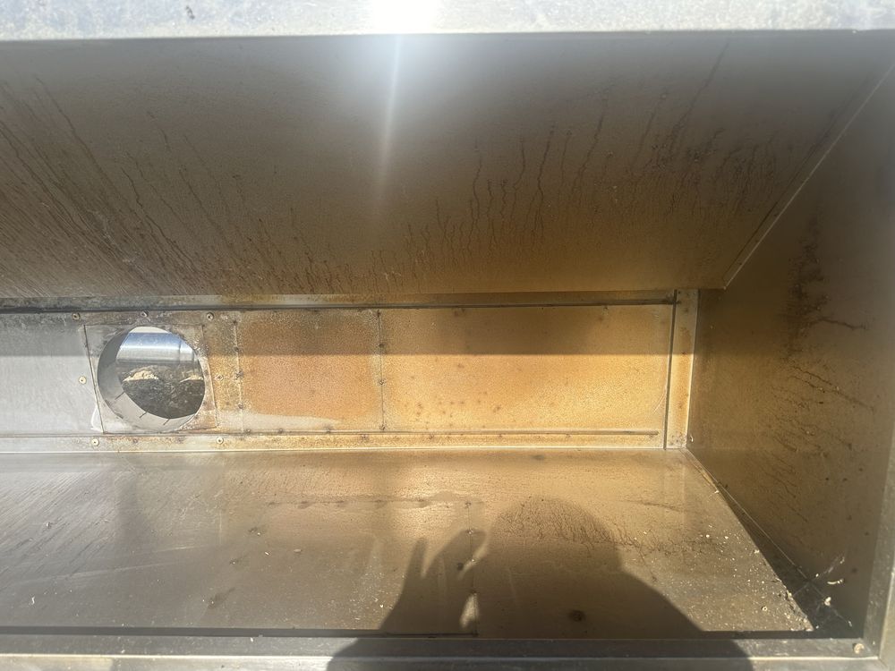 Hotte industrial em inox - Usada (Sem Filtros)