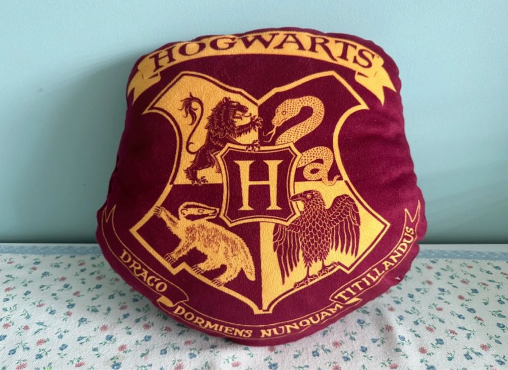 Bordowy koc Harry Potter Hogwarts 130x170