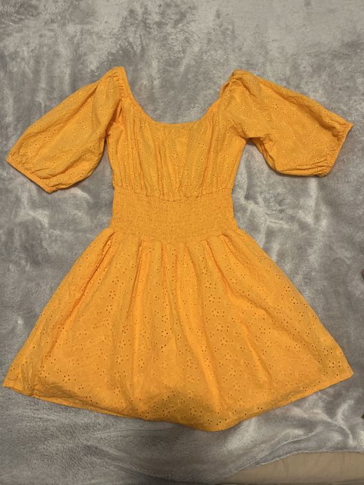 Sukienka hiszpanka ze spodenkami Cropp