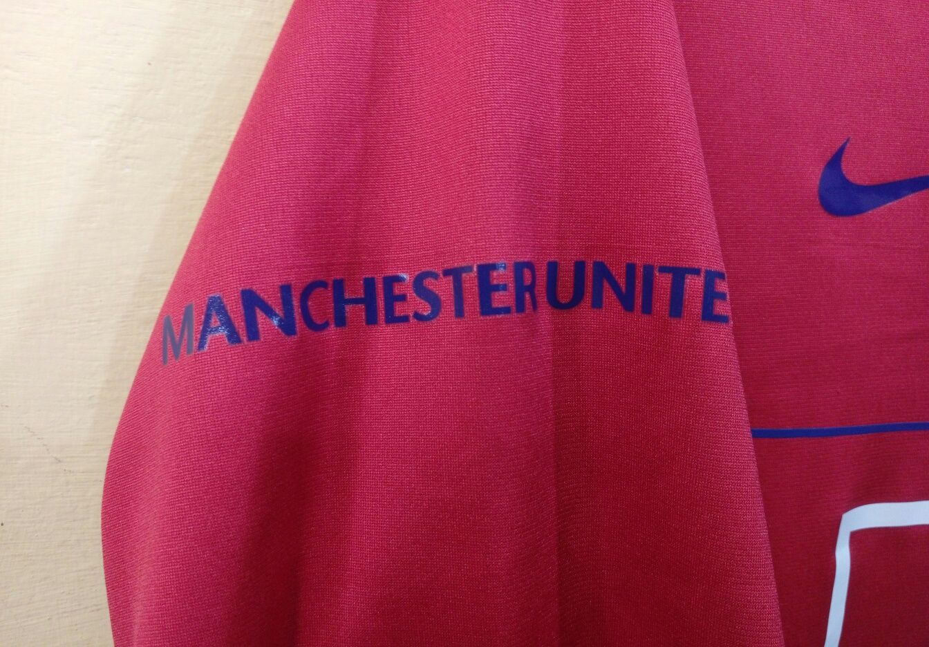 Оригінал як нова спортивна футбольна футболка Nike Manchester United