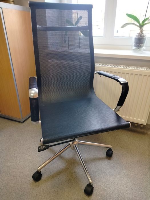 Krzesełko, krzesło biurowe, fotel obrotowy, biuro