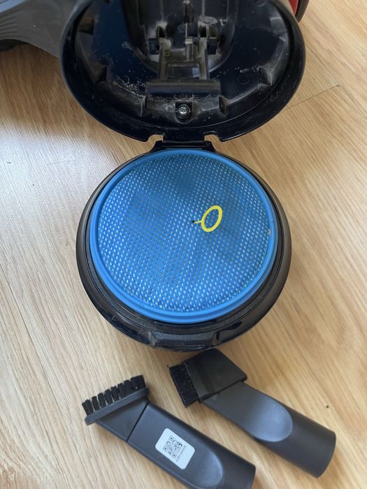 Пилосос Samsung VC05K41F0VR/UK, без мішка (CycloneForce, Anti-Tangle)
