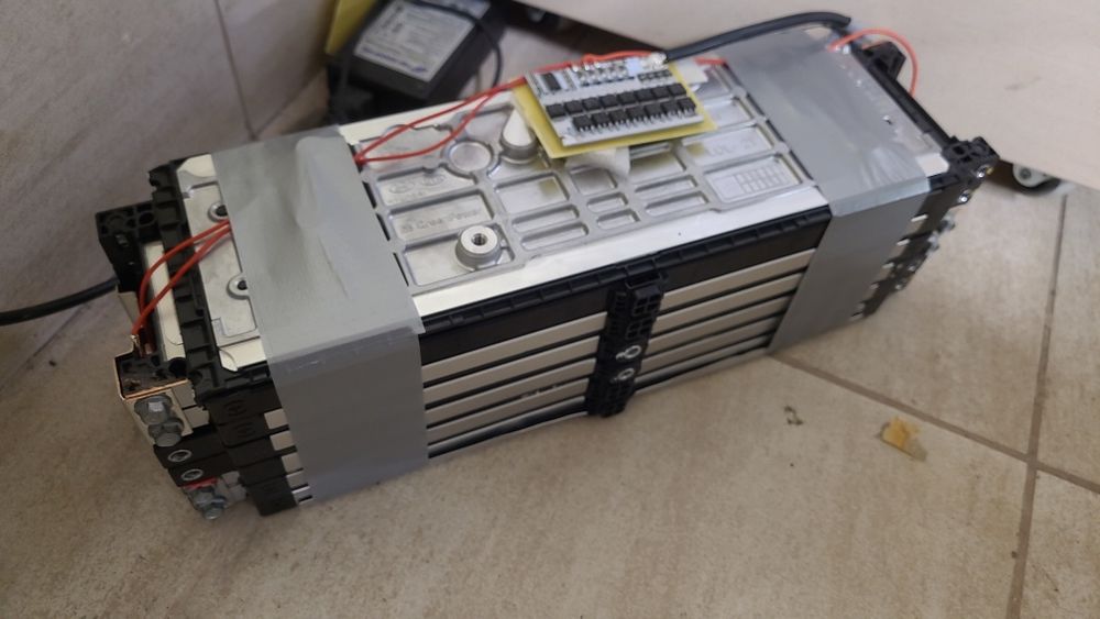 Аккумулятор Lg Chem 1300w 120a 12.6v