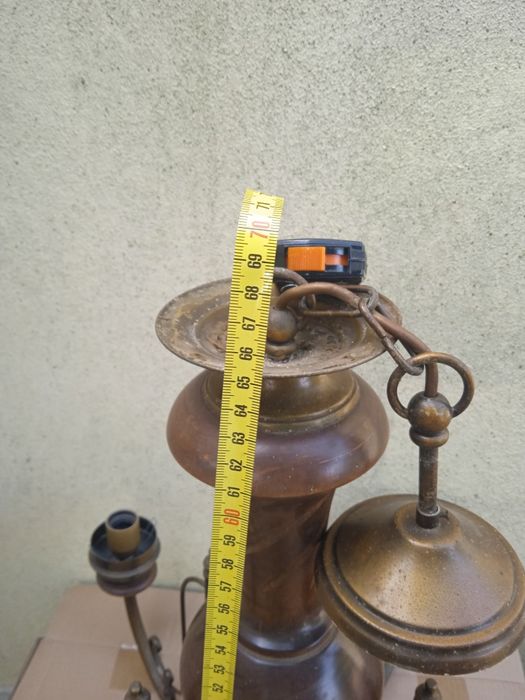 Candeeiro lustre em latão e madeira vintage