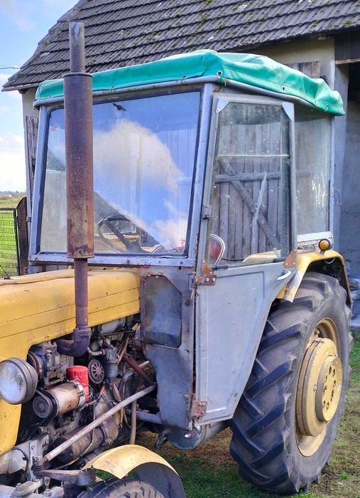 Kabina Ursus C 330