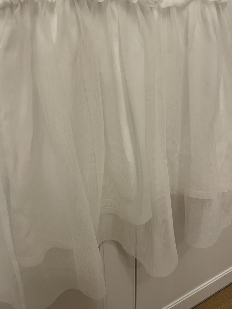 Sukienka biała bawełniana z tiulem Mango 104