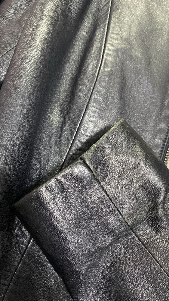 Кожаная куртка/пиджак размер s