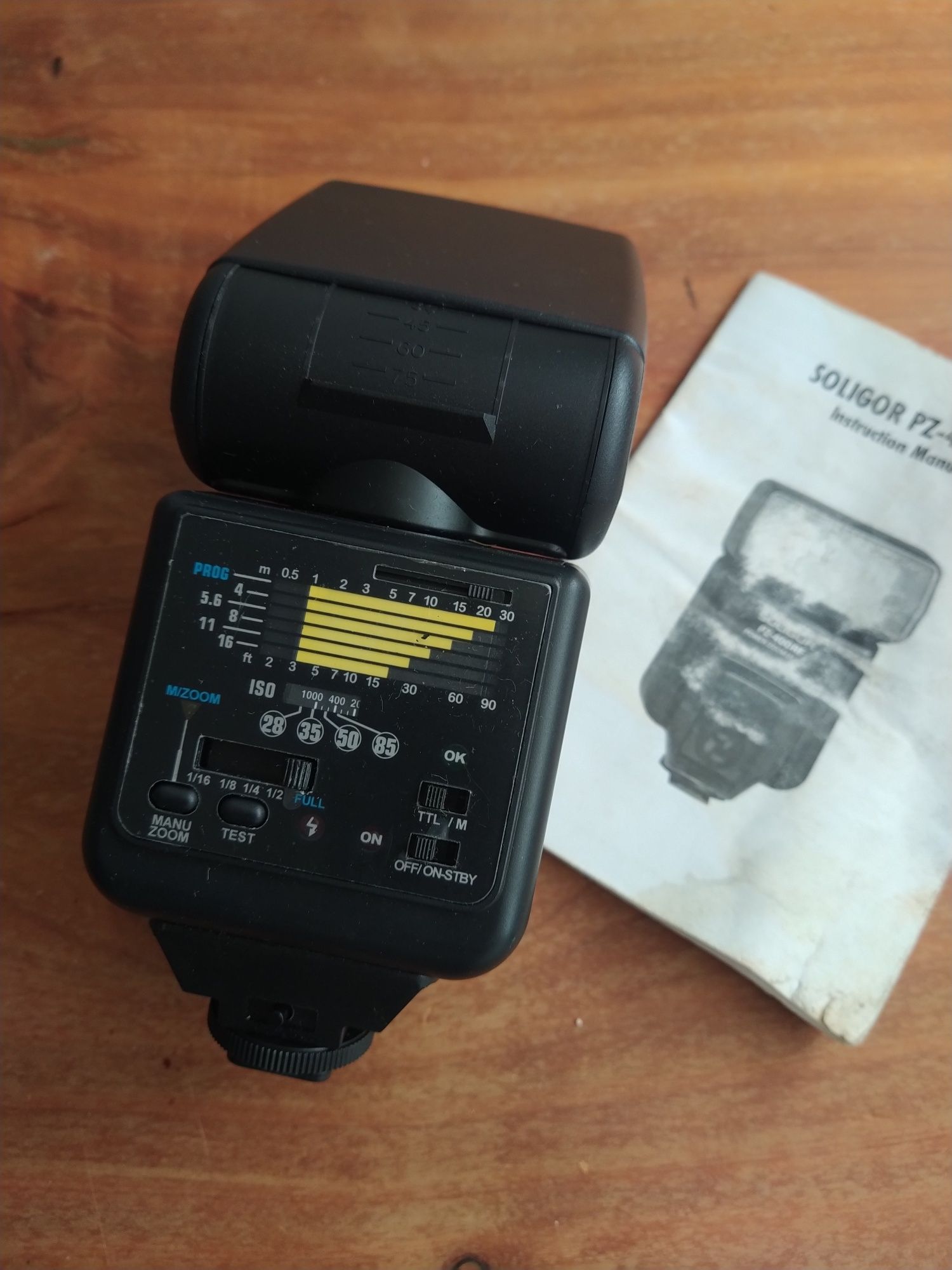 Flash externo TTL Soligor
