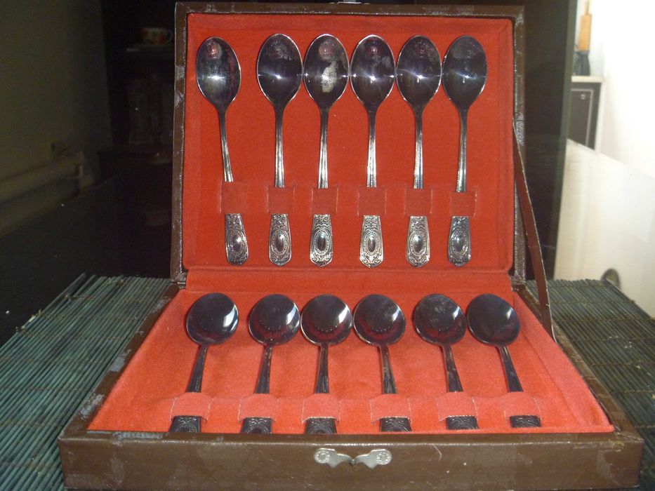 Набор чайных ложек мельхиоровых 12 шт.(СССР). НОВЫЕ.
