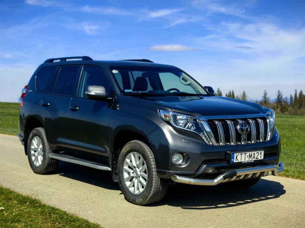 Toyota Land Cruiser INVINCIBLE 150 najbogatsza wersja piękny stan