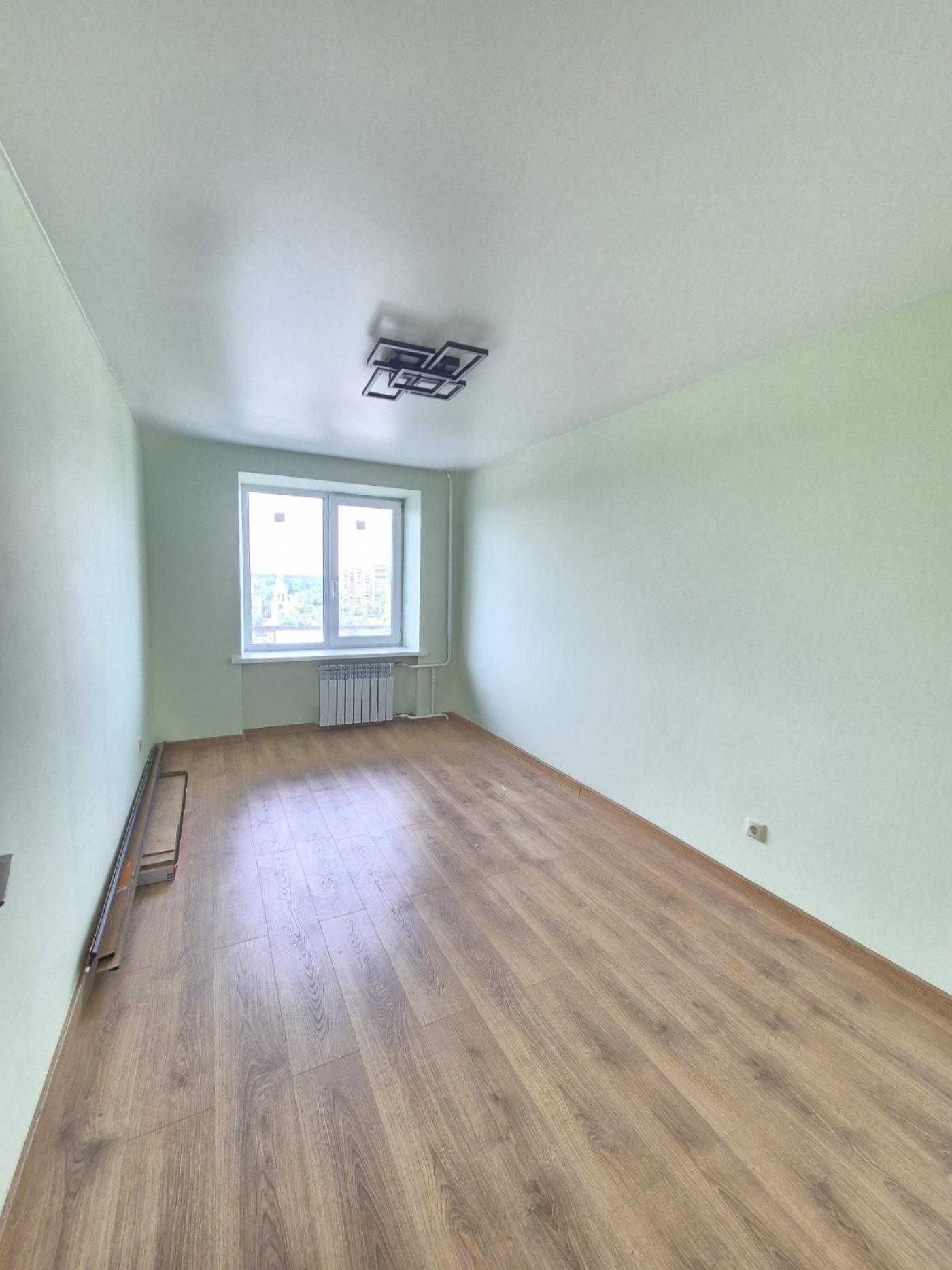 Продаж 3 кімнатної квартири, вулиця Широка