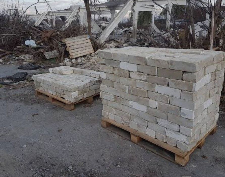 Цегла біла , цегла червона, шлакоблок , ракушняк