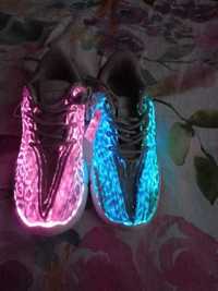 Buty LED ładowane na USB