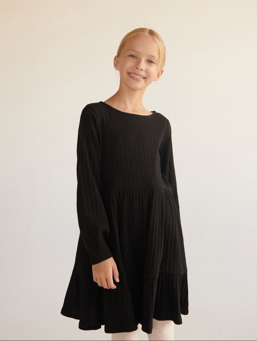 Платье Reserved 140см