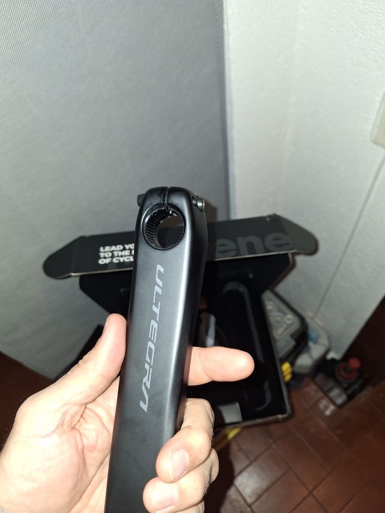 Pedaleiro ultegra 12v 170mm