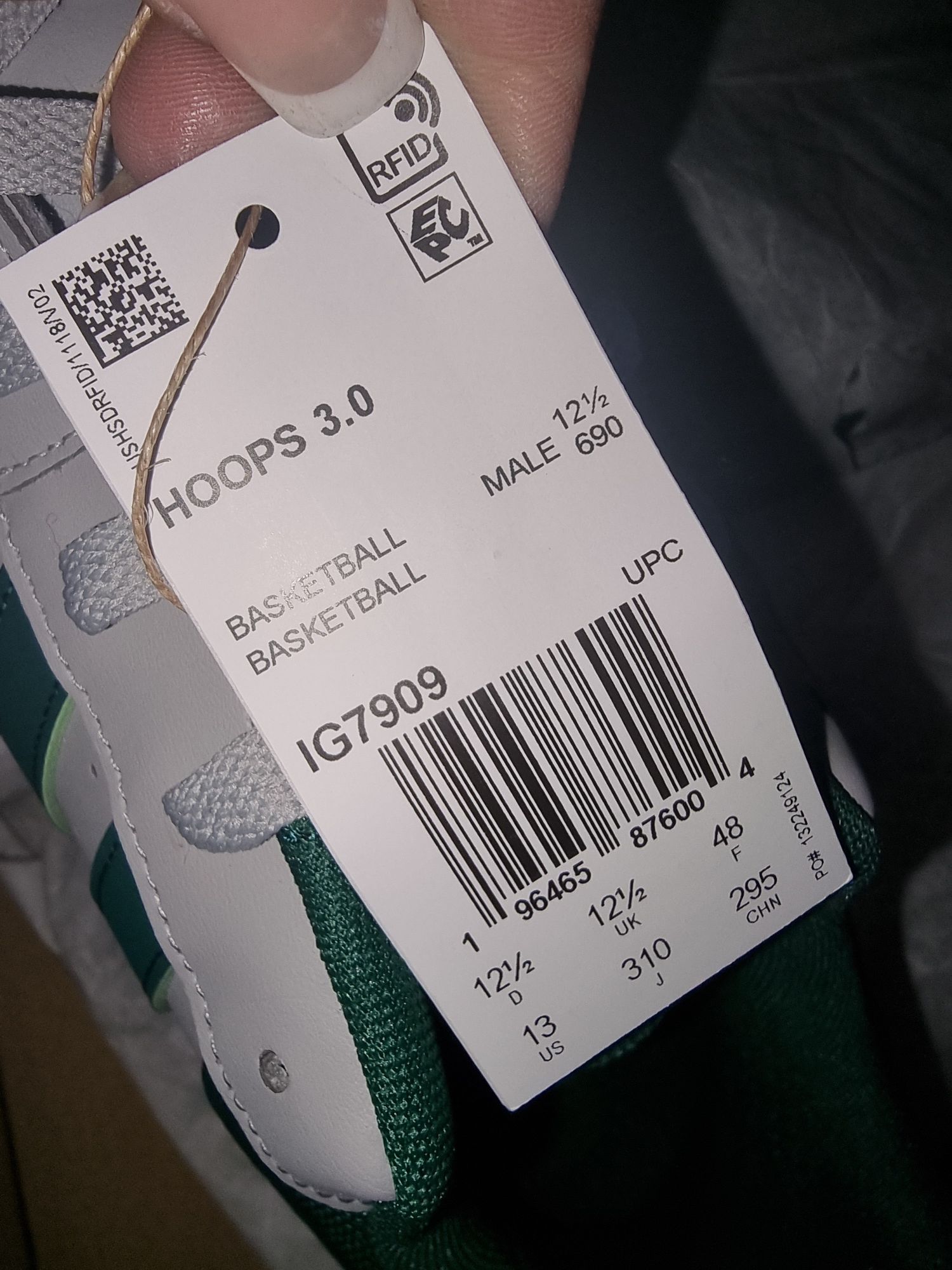Чоловічі кросівки   Adidas Hoops 3.0
Розмір амер 13 -48-29.5/31с