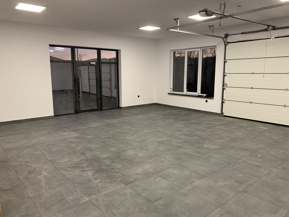 Wynajme lokal 2x120m2 i 2x70m2