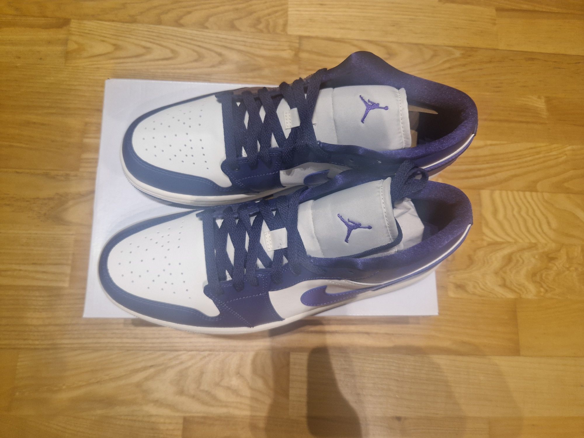 Jordan 1 low Sky J purple