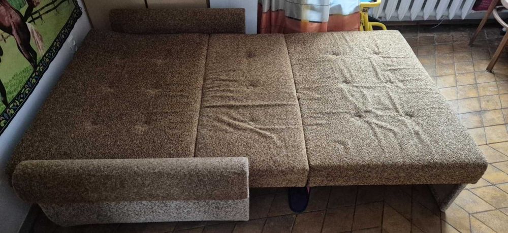 Sofa rozkładana bardzo dobry stan