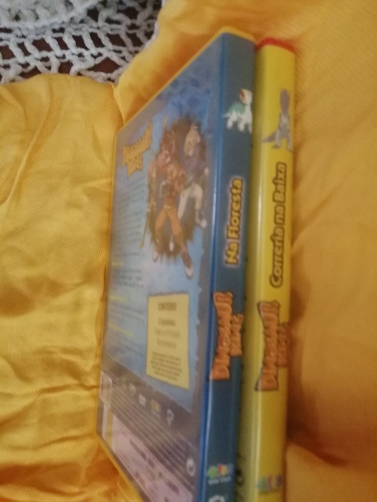 2 DVDs de desenhos animados