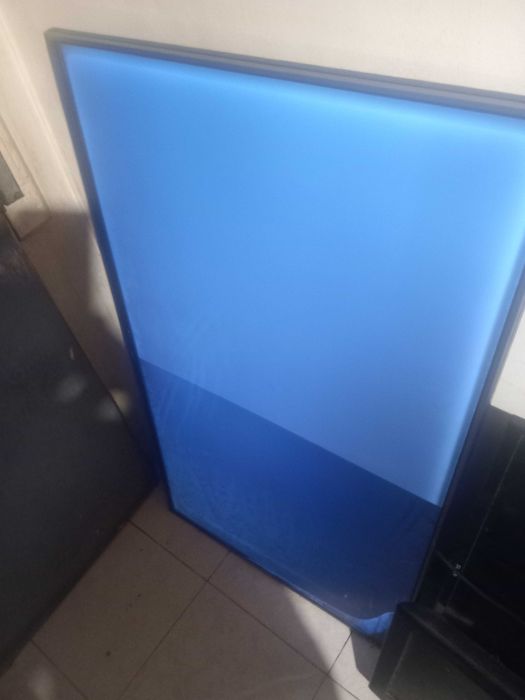 Vendo semt tv para peças ou para reparação