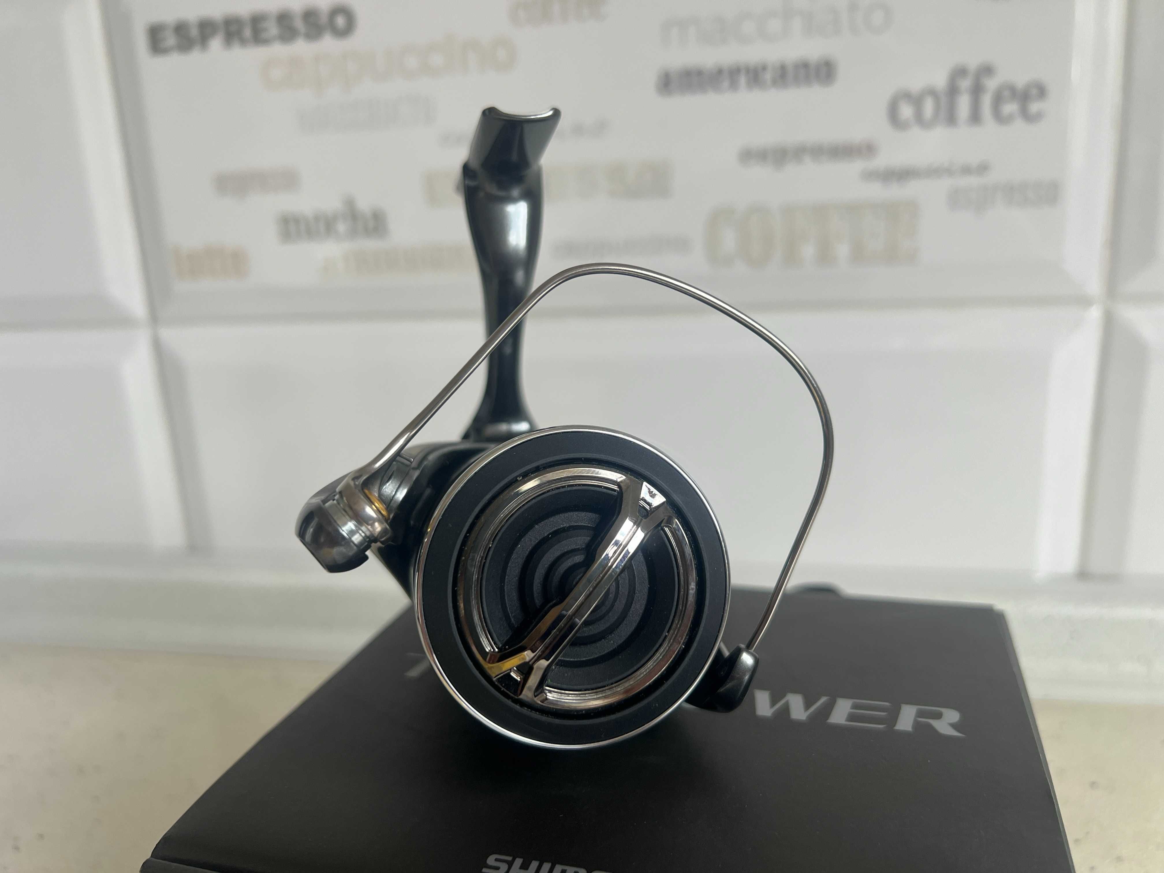 Катушка Shimano 24 Twin power 4000PG