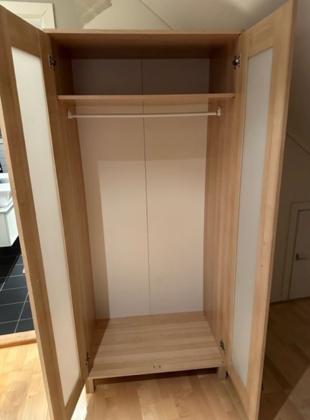 Dwie szafy IKEA garderoba