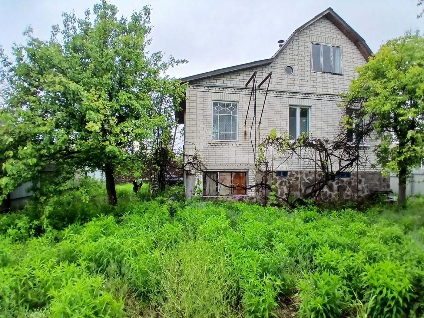 Продаж будинку 115 м² у садовому товаристві, ділянка 6 соток