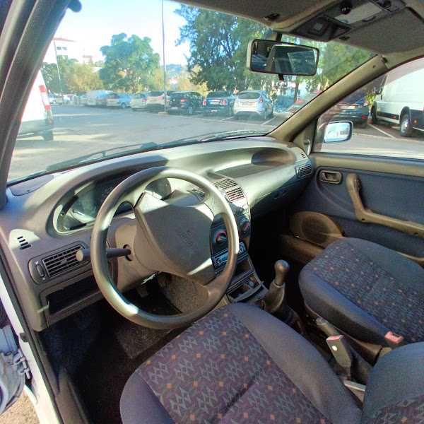 Fiat Punto TD 70 turbo Diesel