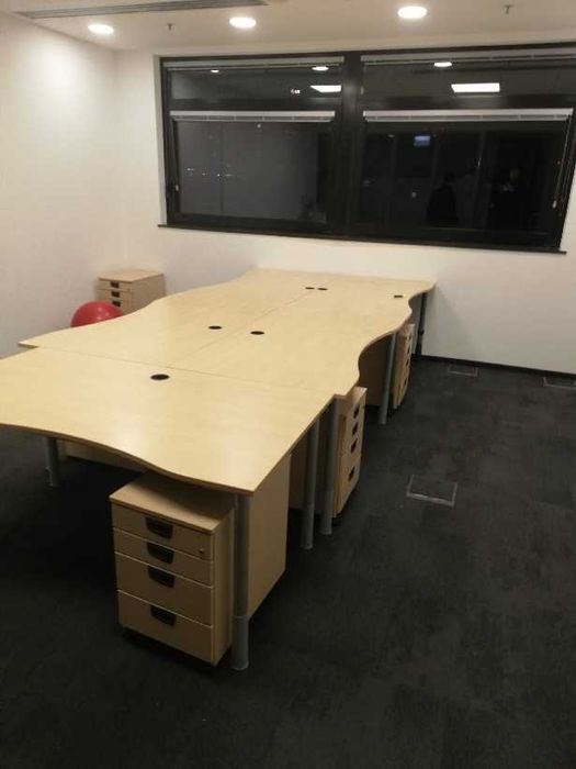 Biurko KINNARPS 160x80x90 brzoza biurka Kinnarps do biur domu