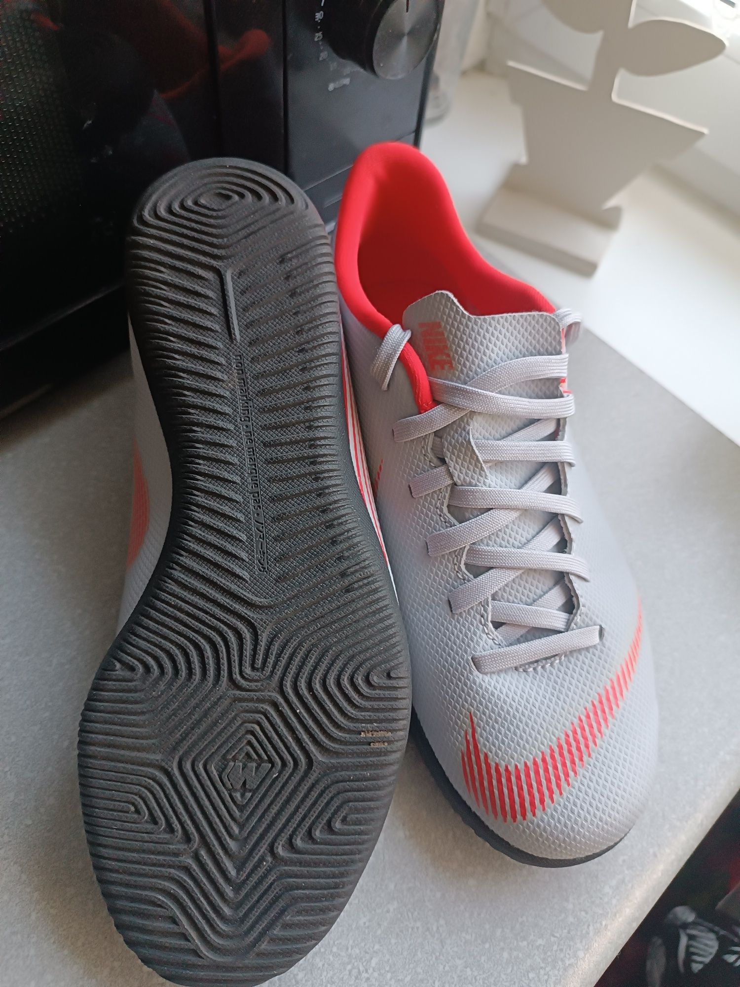 Buty sportowe Nike Mercurial -37,5. Jak nowe