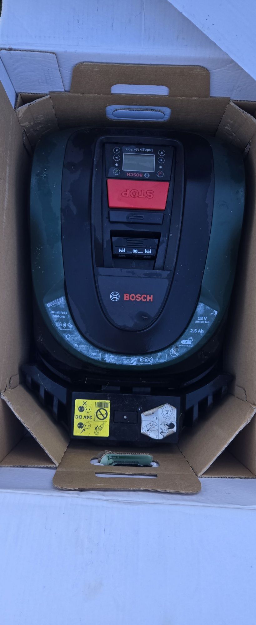 Robot koszący Bosch Indego M+700