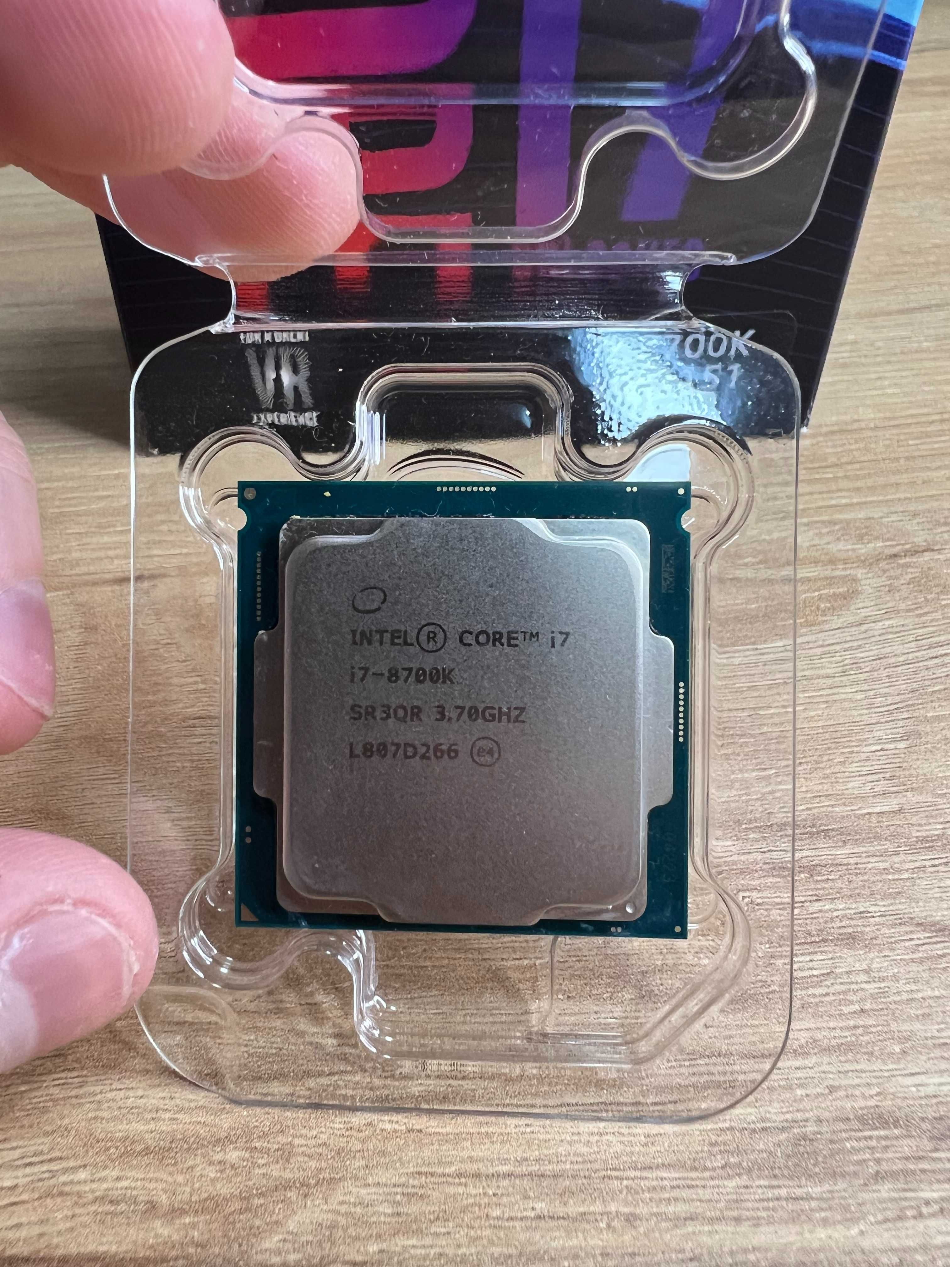 Процесор Intel Core i7-8700K 3.7GHz/8GT/s/12MB s1151 BOX
